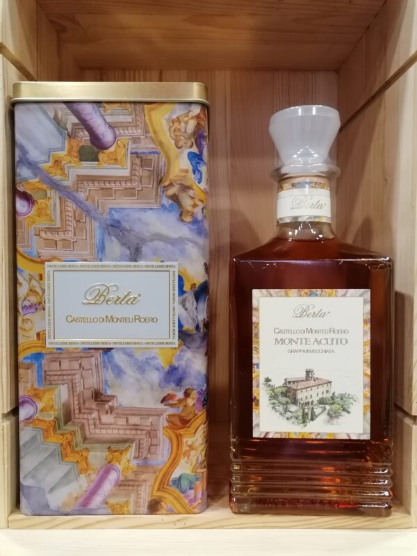 Grappa invecchiata "Castello di Monteu Roero" Berta