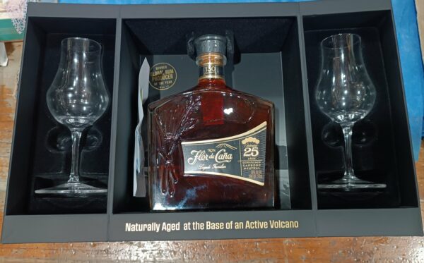 Rum Flor de Cana 25 anni